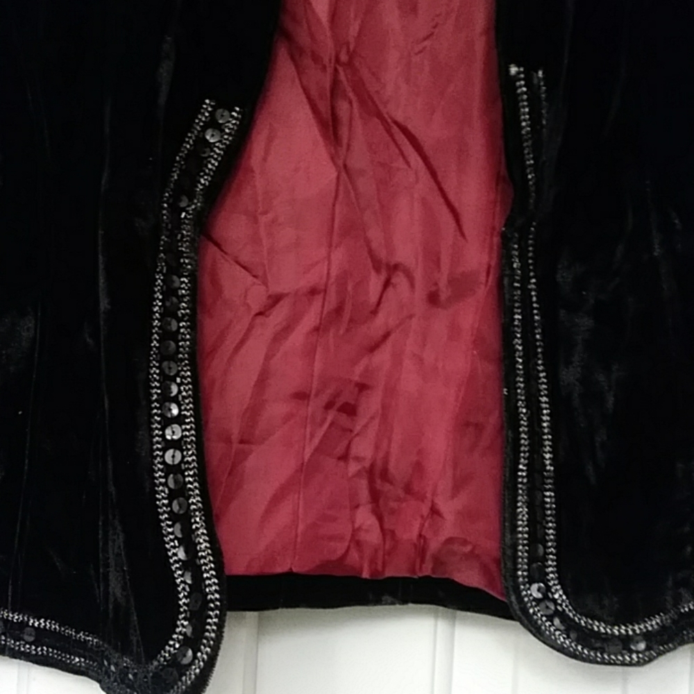 Jacket - Picture 3 of 4
